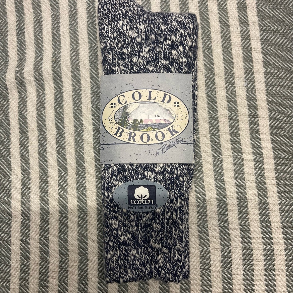 Cold Brook Marled Navy & White Cotton Socks NEW